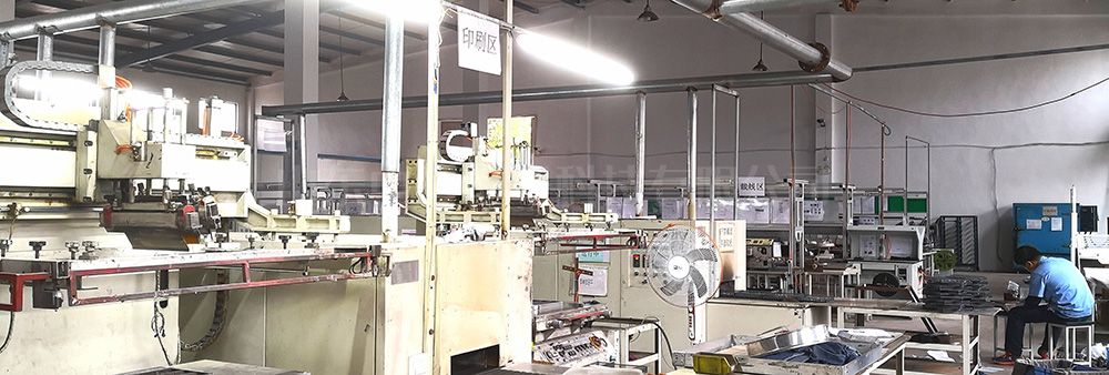 電(diàn)阻芯片車(chē)間(jiān)(圖1)